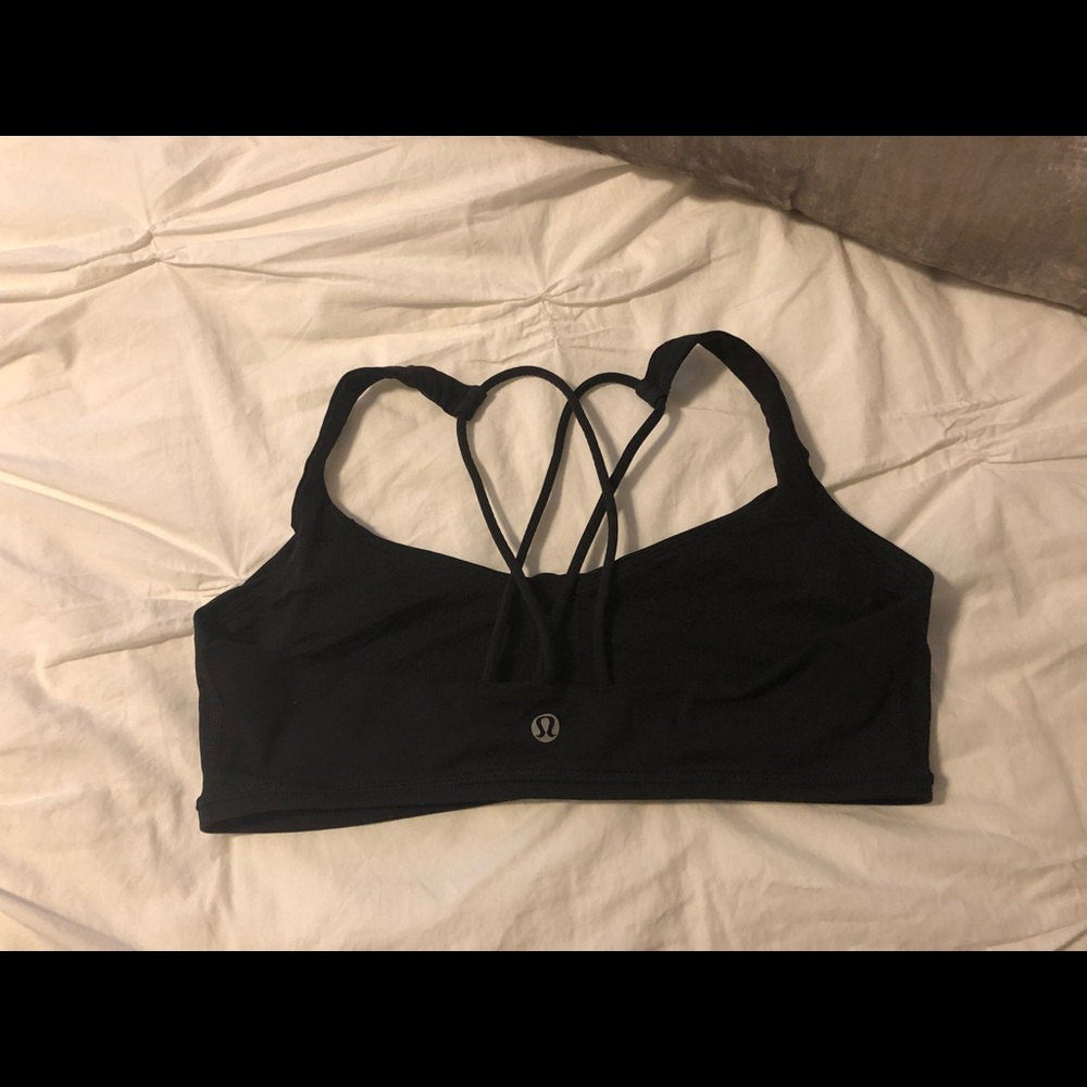 Lululemon free to be bra size 8 black